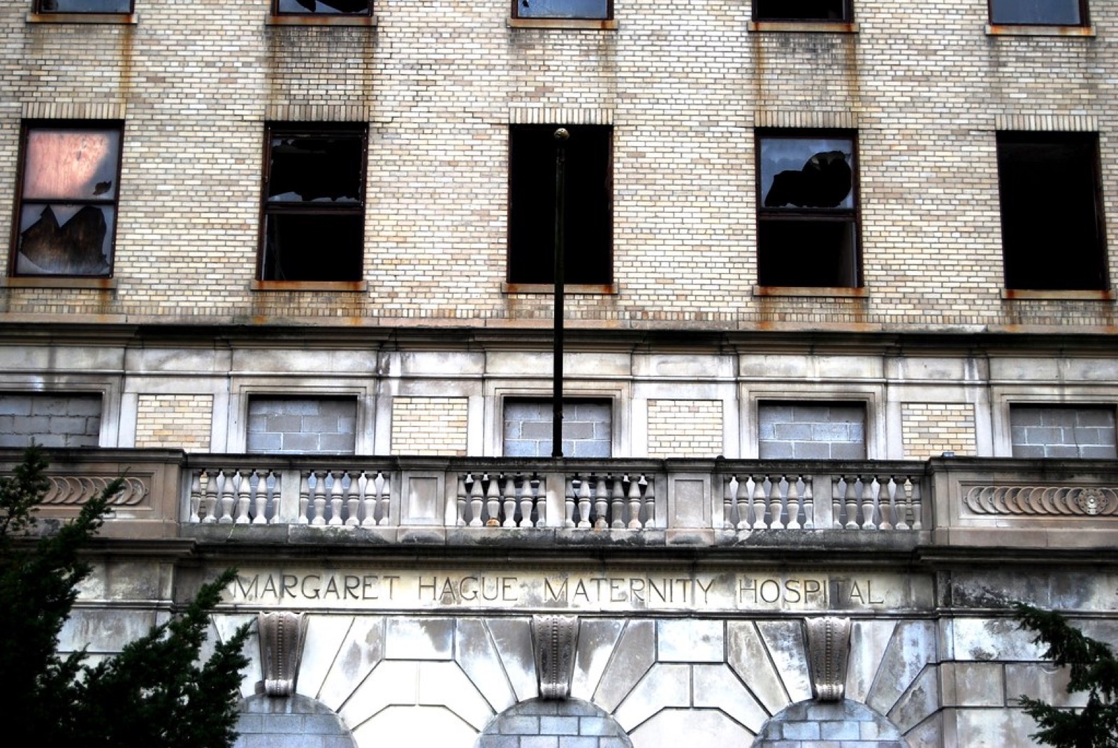 Margaret Hague Maternity Hospital (at the Jersey City Medical Center)
