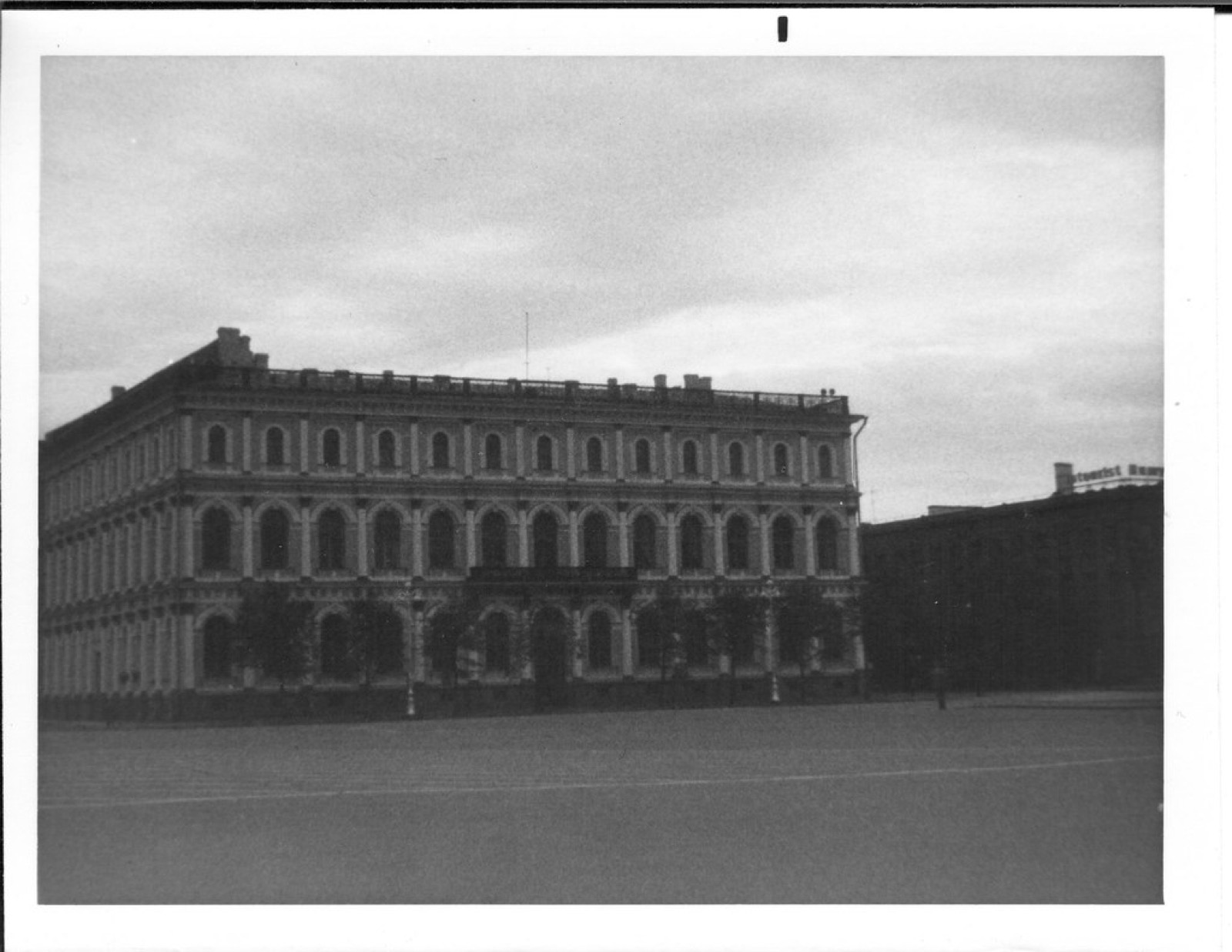 Leningrad 1977 - mystery building/location (to me)